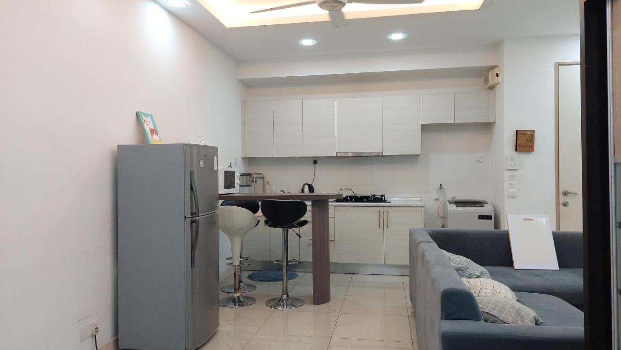 Greenfield Regency Comfort - Wifi 4pax Paradigm & Sutera Johor Bahru